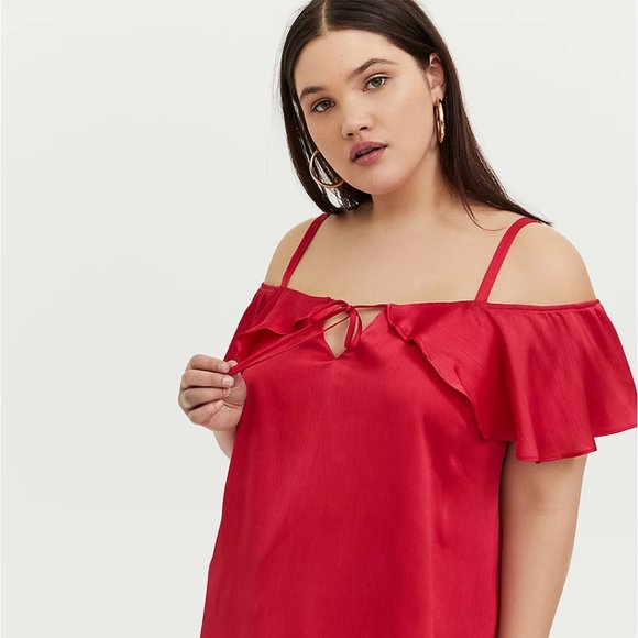 torrid Tops - Torrid Textured Chiffon COld Shoulder Top Plus sz
